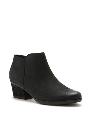 Villa Waterproof Leather Ankle Boots